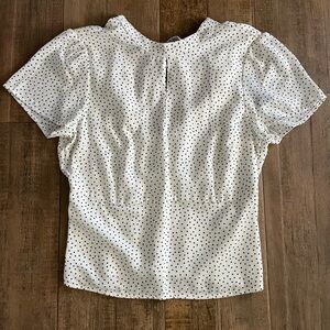 NWT: Abercrombie & Fitch Keyhole Blouse